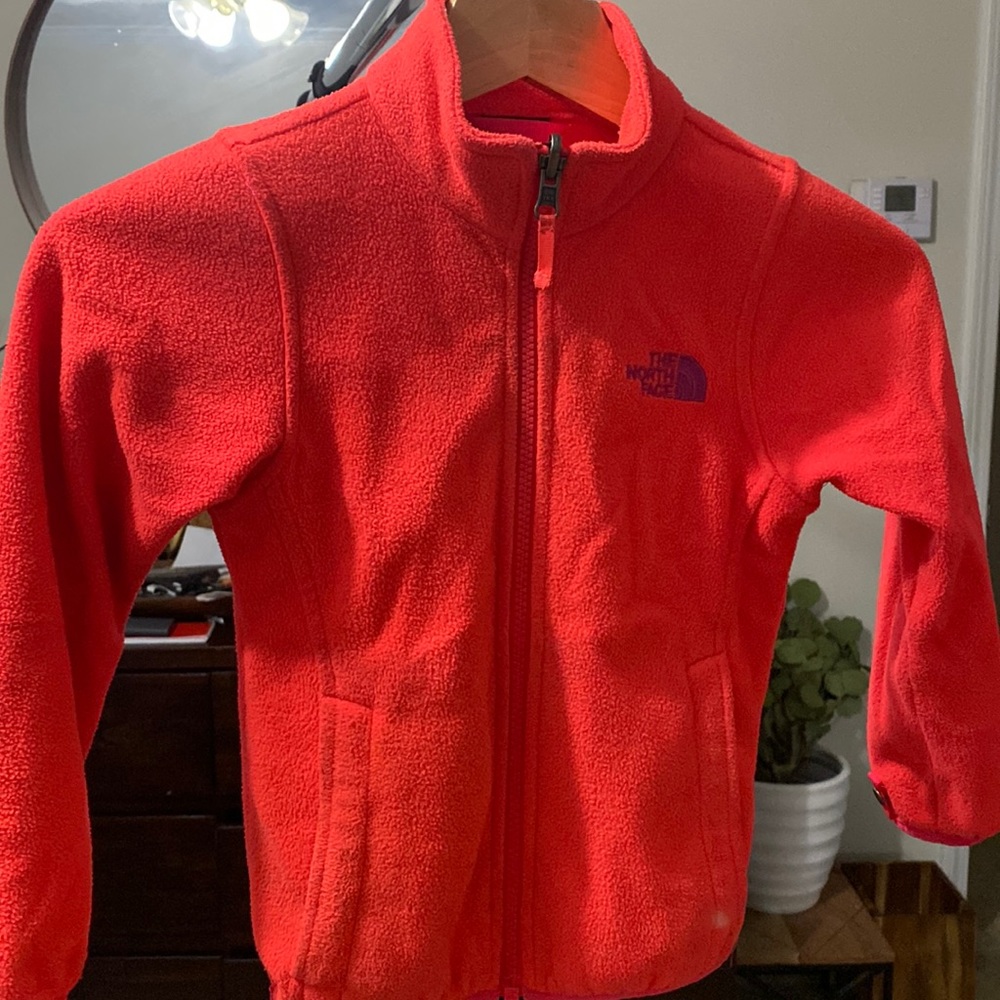 Kids Xxs North face fleece jacket  (size 5t)